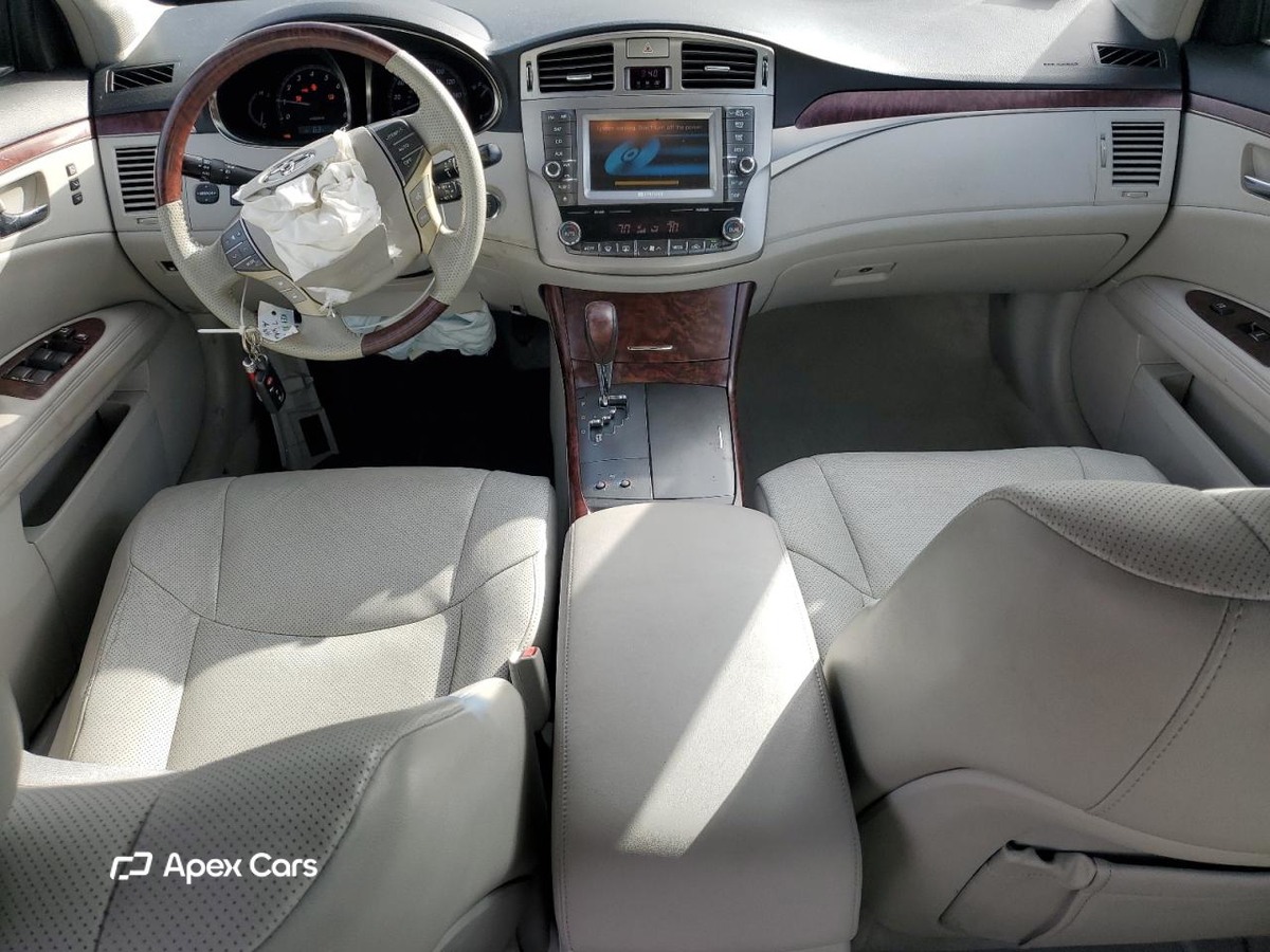 Toyota Avalon 2011