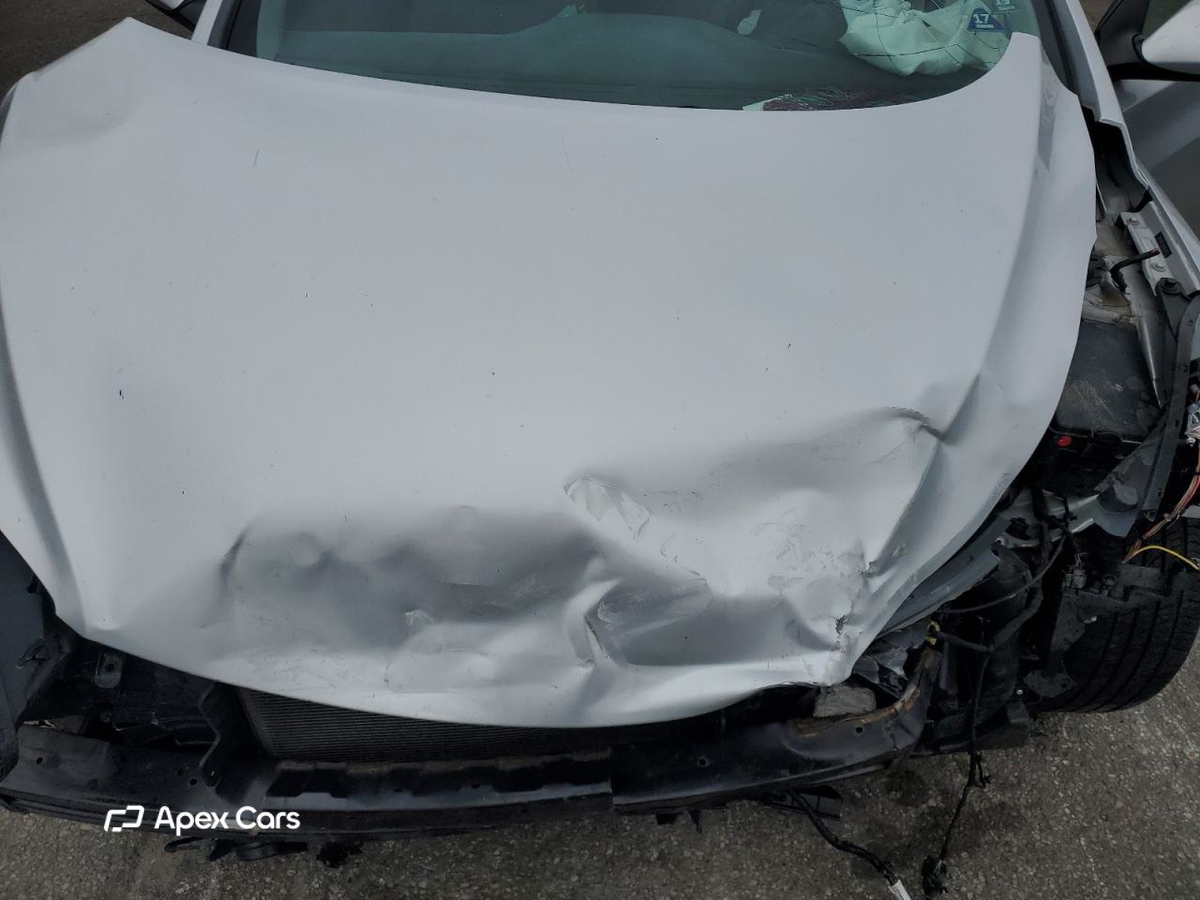 Hyundai Elantra 2016
