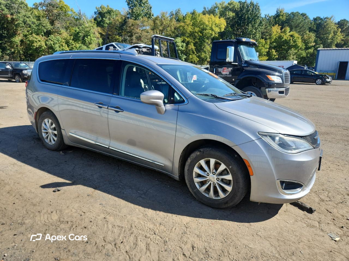 Chrysler Pacifica 2019