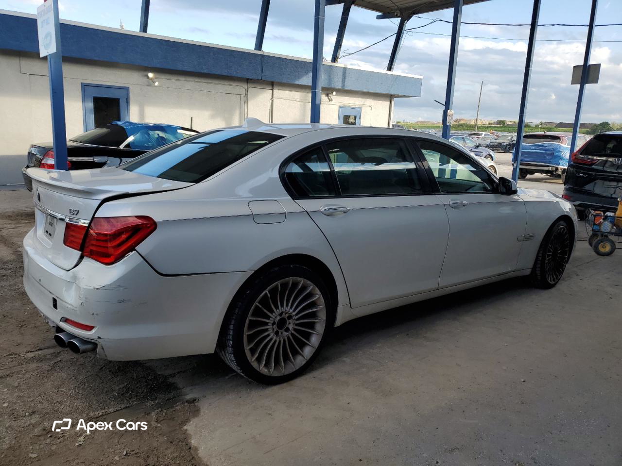 BMW Series 7 2012
