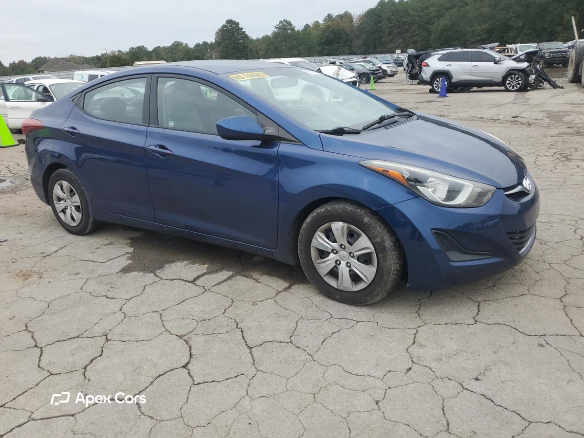 Hyundai Elantra 2016
