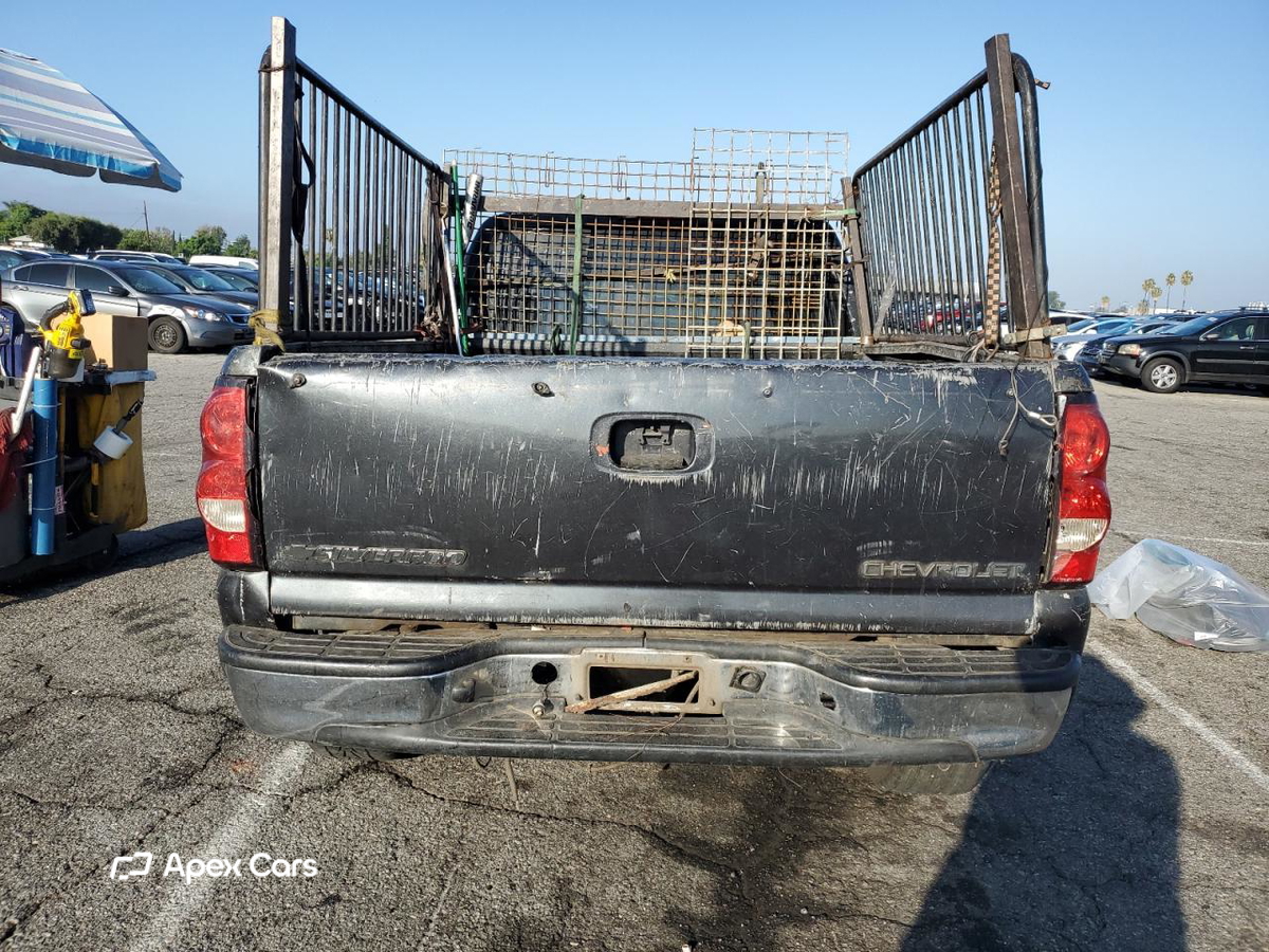 Chevrolet Silverado 2003