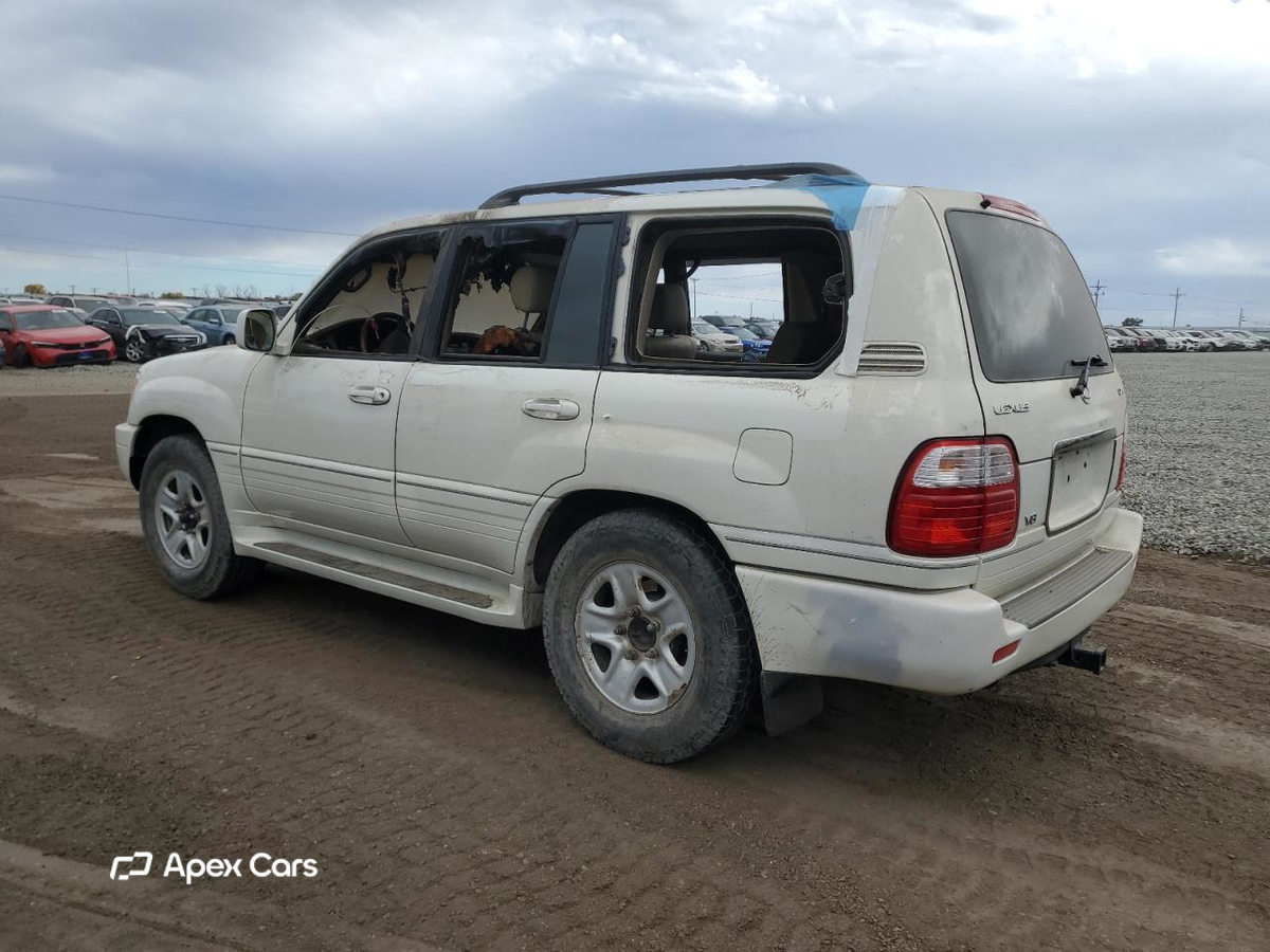 Lexus LX 2000