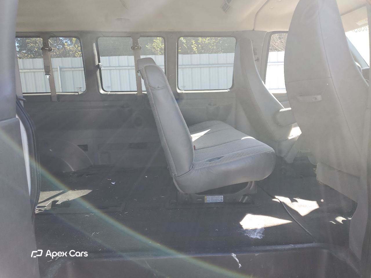Chevrolet Express 2015
