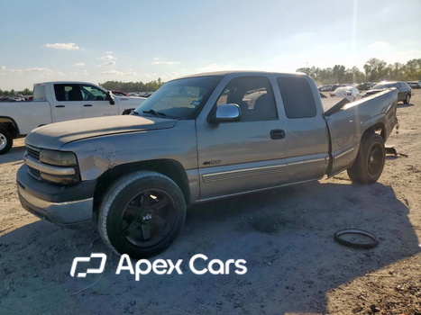 Chevrolet Silverado 2000 - Image 1 of 12