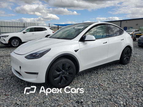 Tesla Model Y 2024 - Zdjęcie 1 z 14