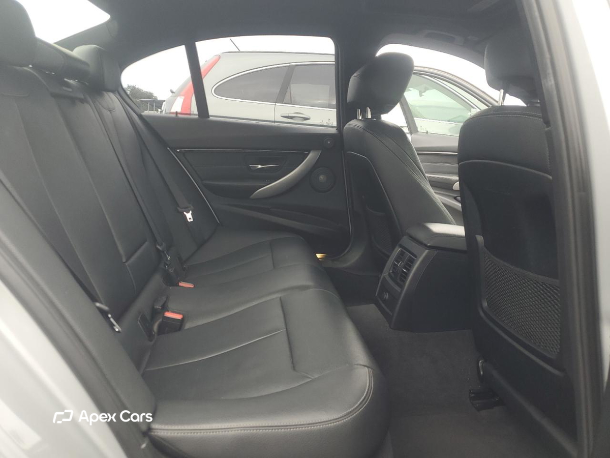 BMW Series 3 2016