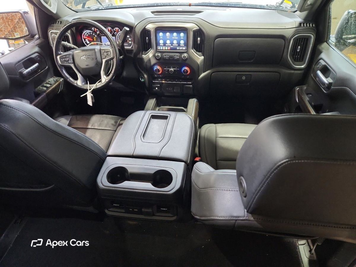 Chevrolet Silverado 2021