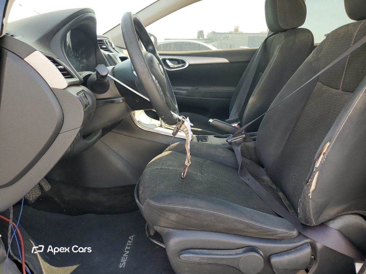 Nissan Sentra 2015