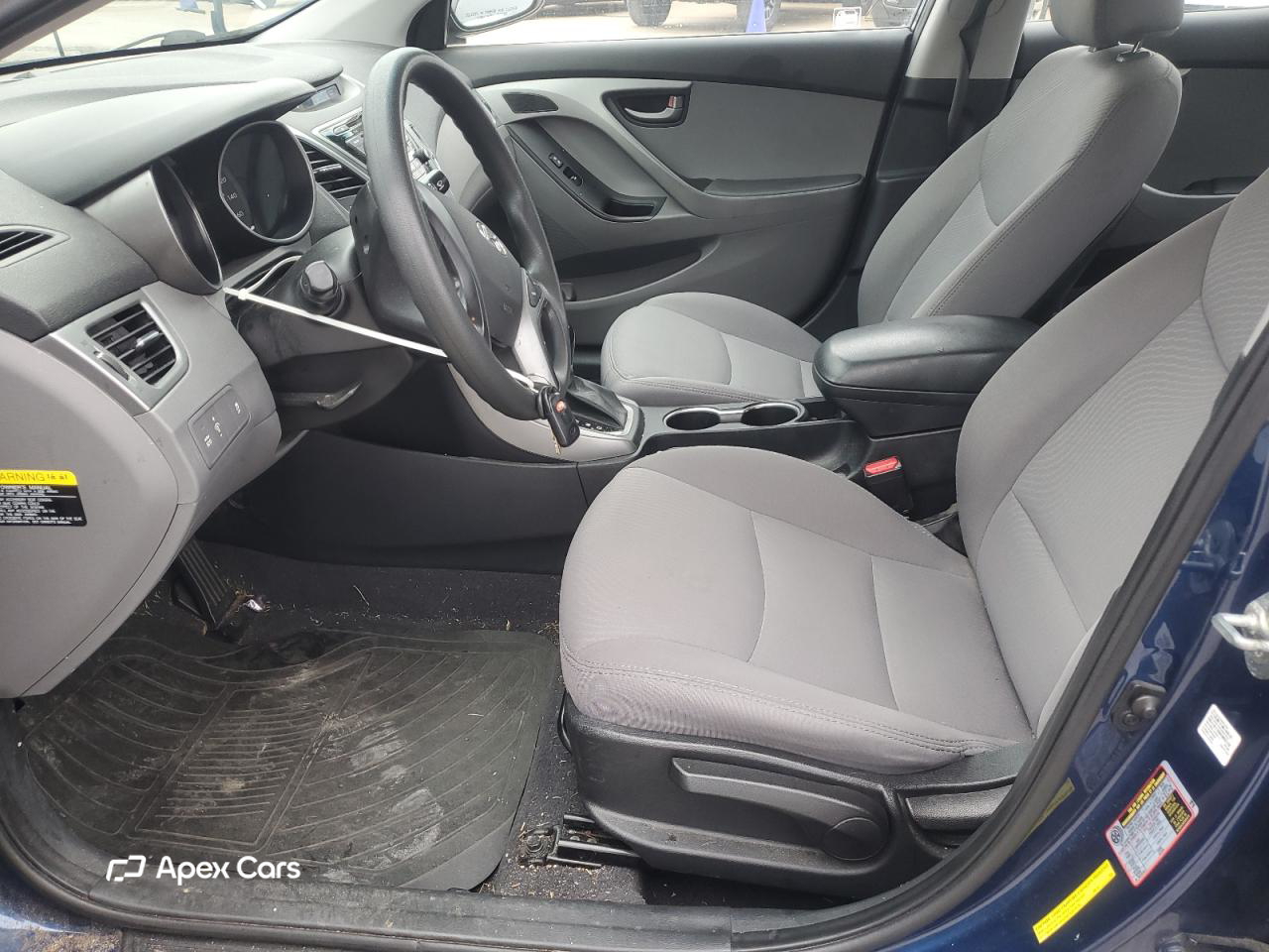 Hyundai Elantra 2016