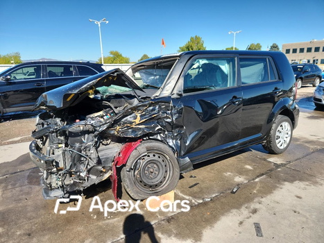 Scion xB 2015 - Image 1 of 14
