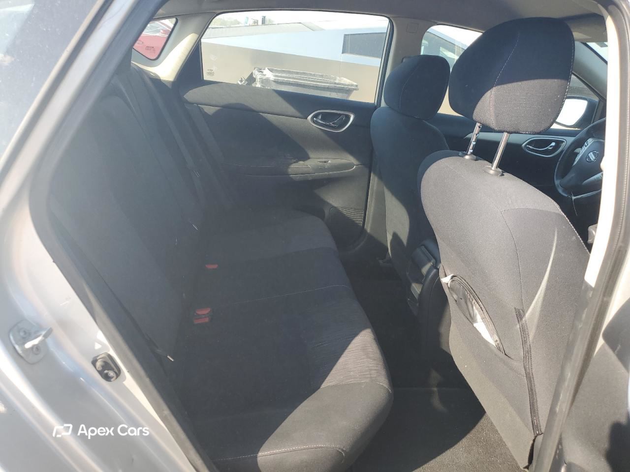 Nissan Sentra 2015