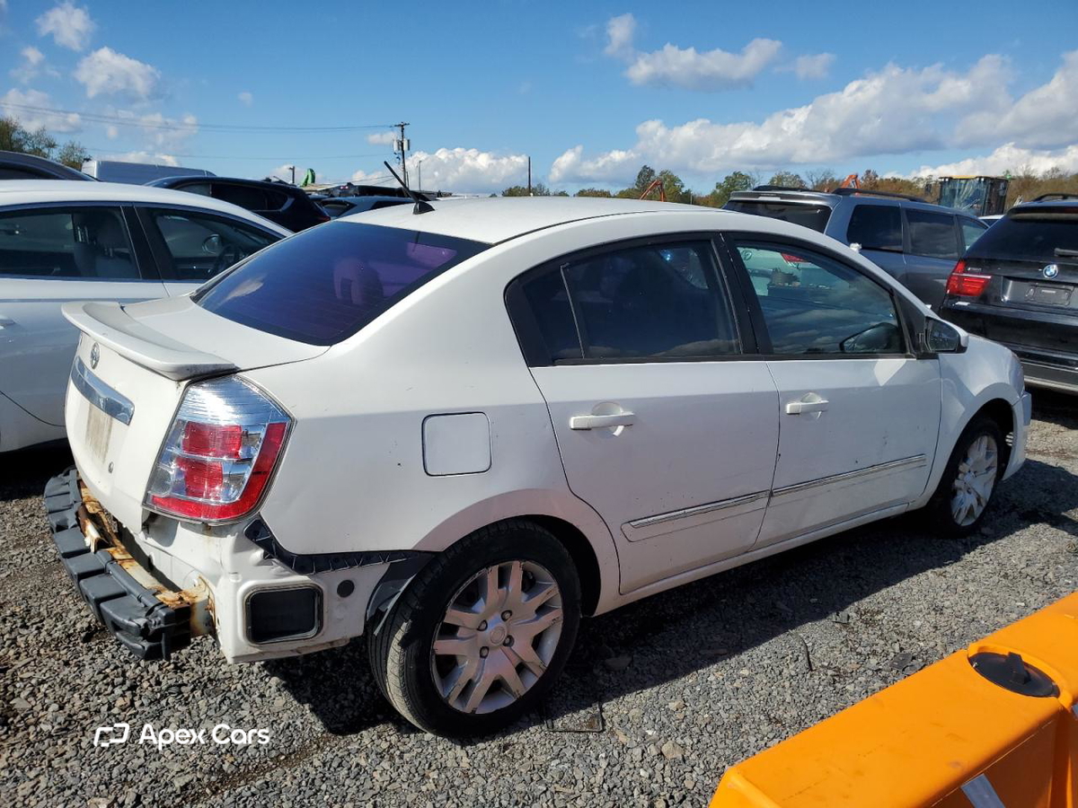 Nissan Sentra 2011
