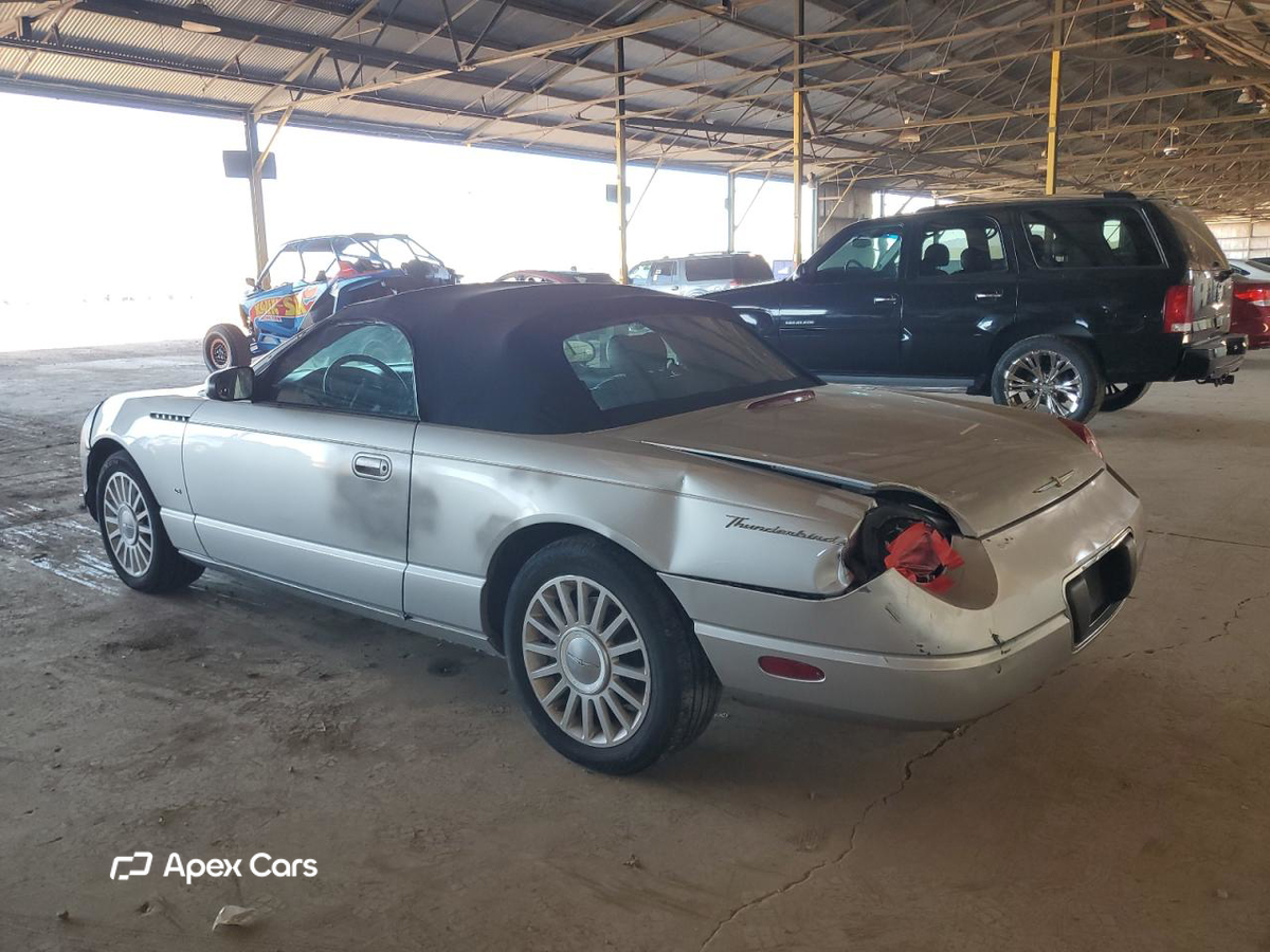 Ford Thunderbird 2004