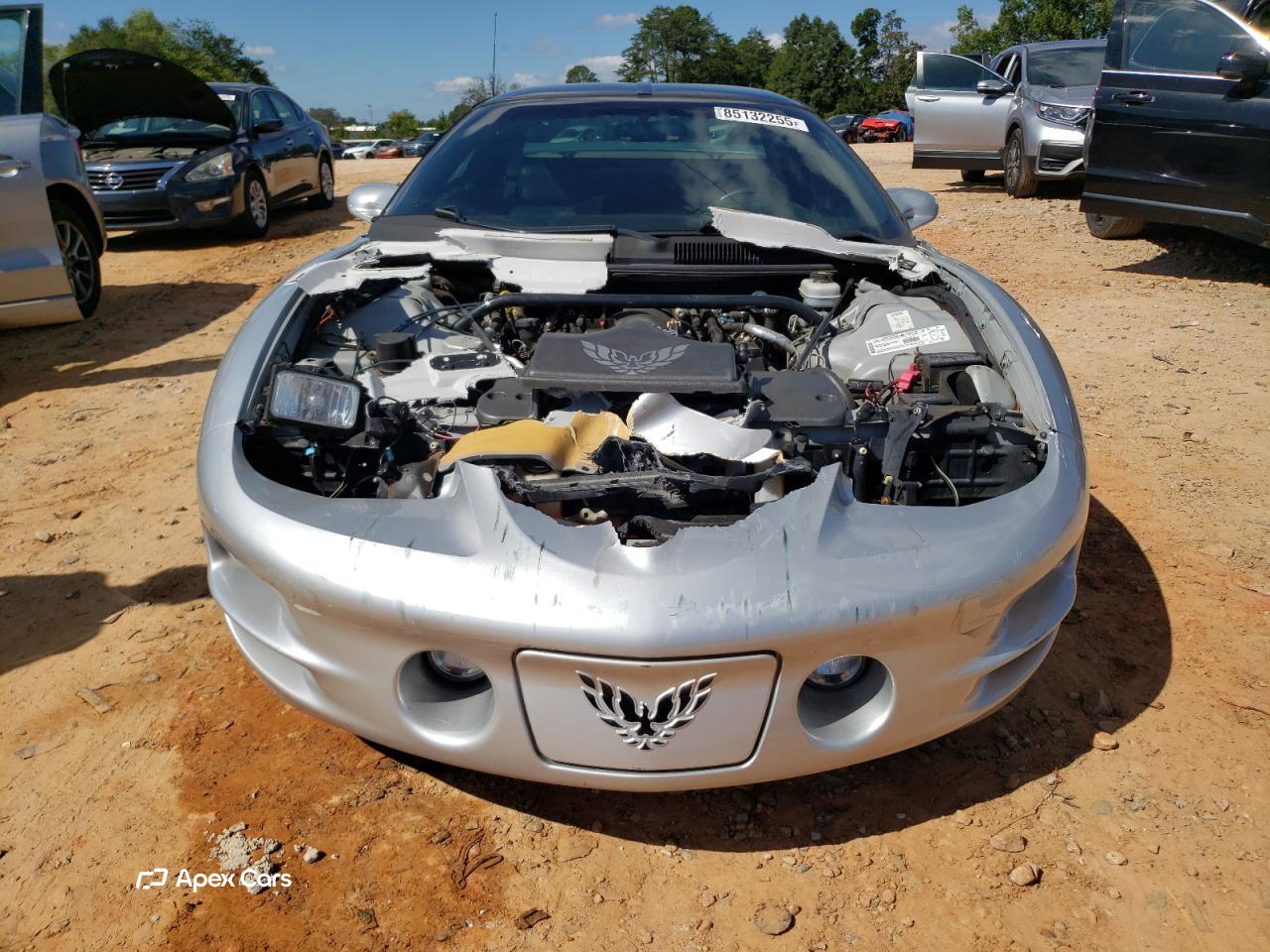 Pontiac Firebird 2002