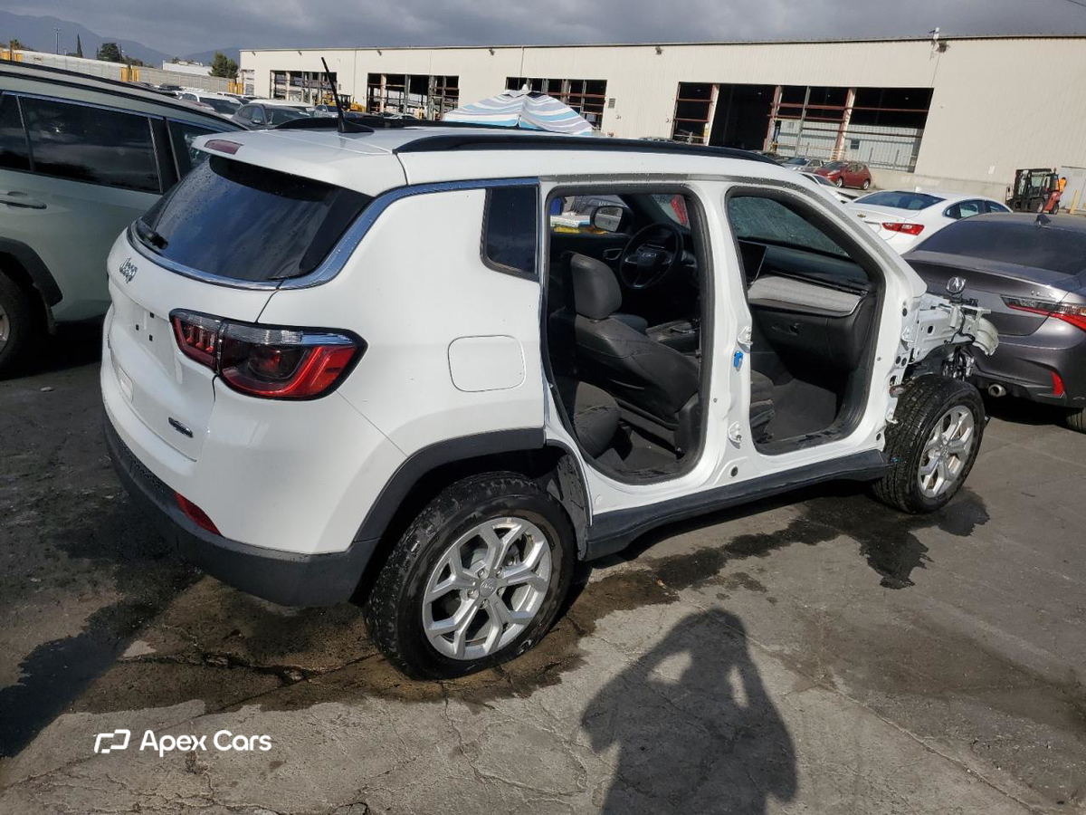 Jeep Compass 2024