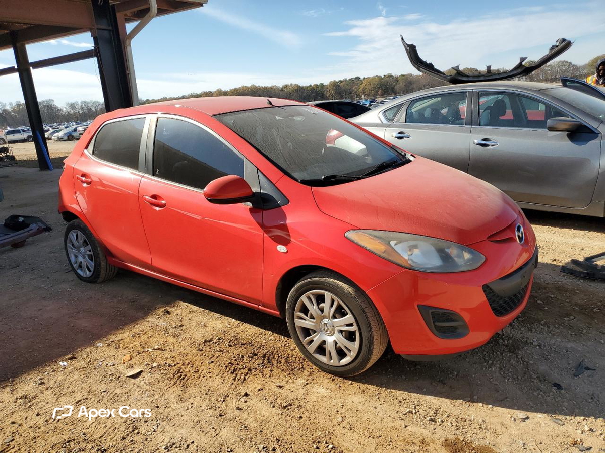Mazda 2 2013