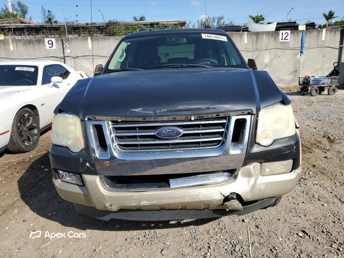 Ford Explorer 2010