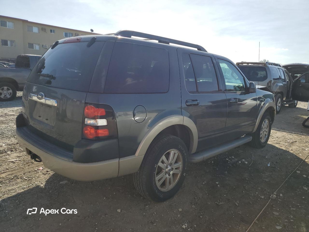 Ford Explorer 2010