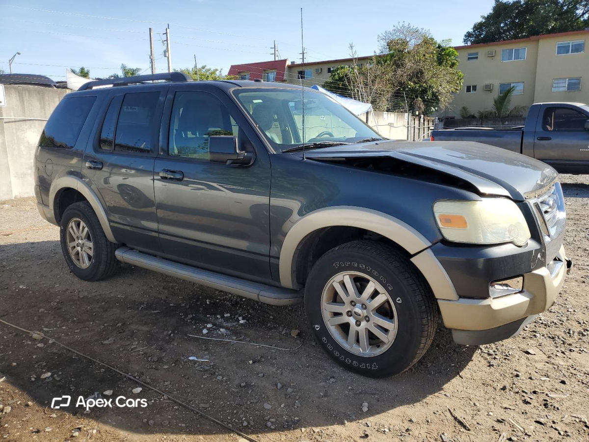 Ford Explorer 2010