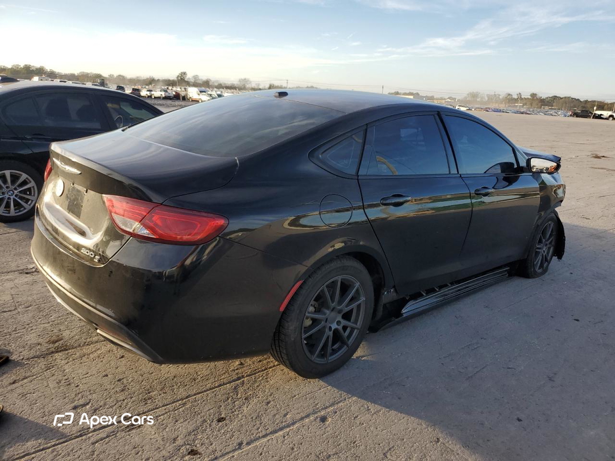 Chrysler 200 2015