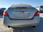 Nissan Maxima 2010