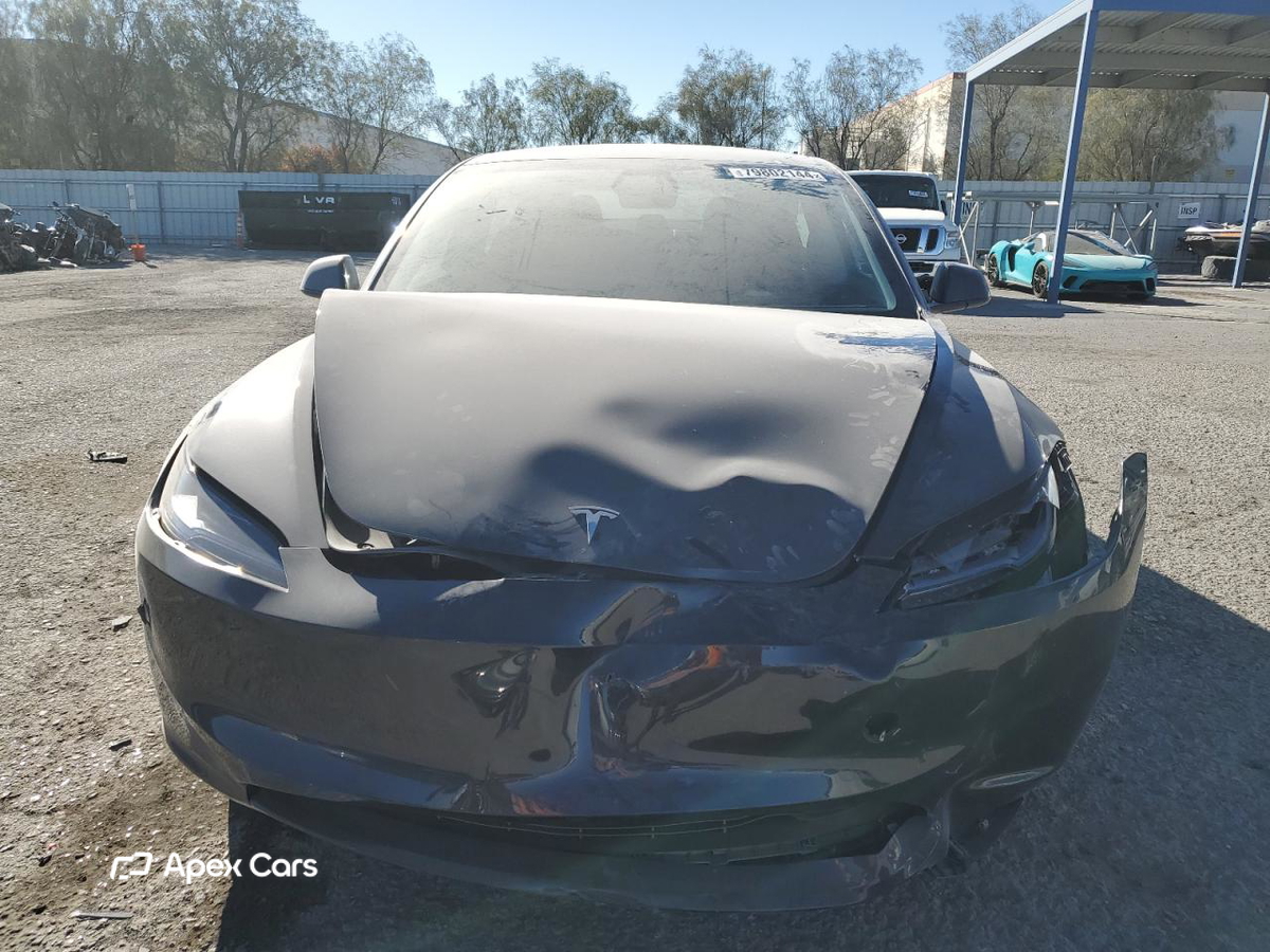 Tesla Model 3 2024