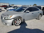 Nissan Maxima 2010