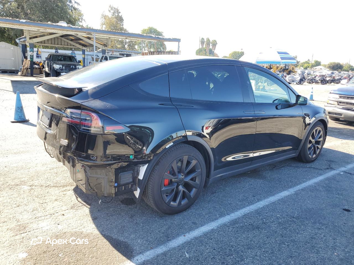 Tesla Model X 2023