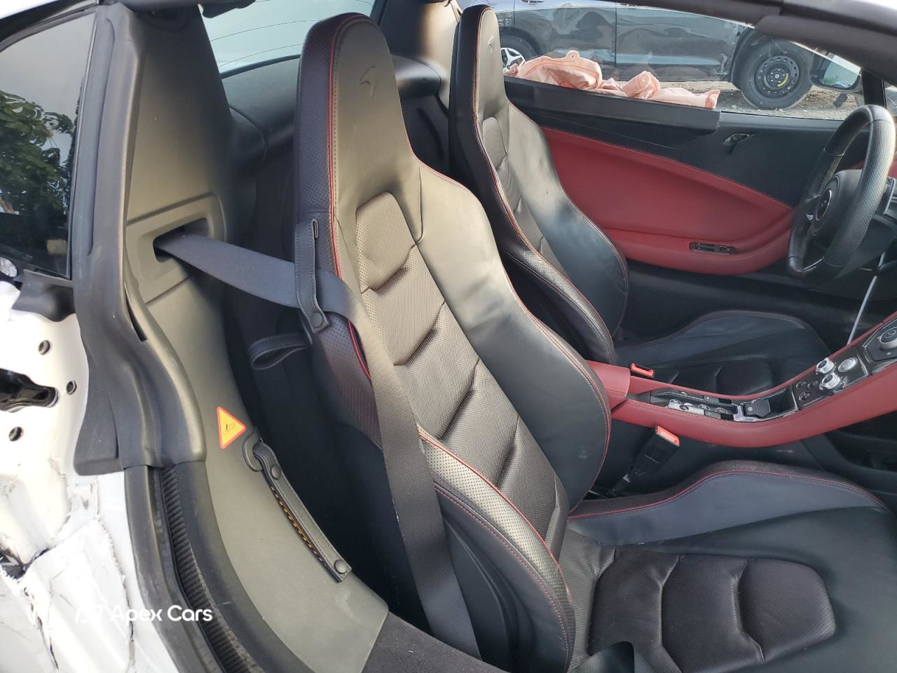McLaren 650S 2016