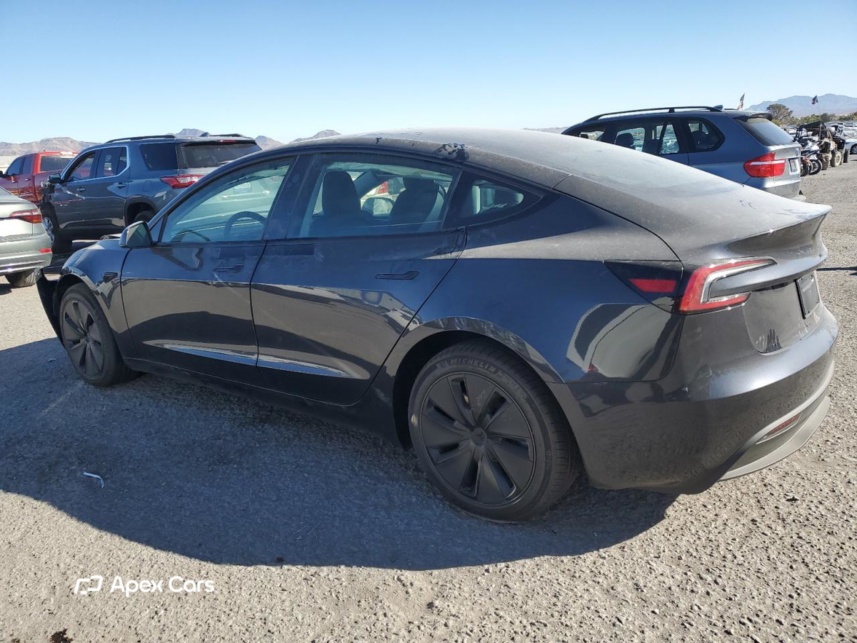 Tesla Model 3 2024