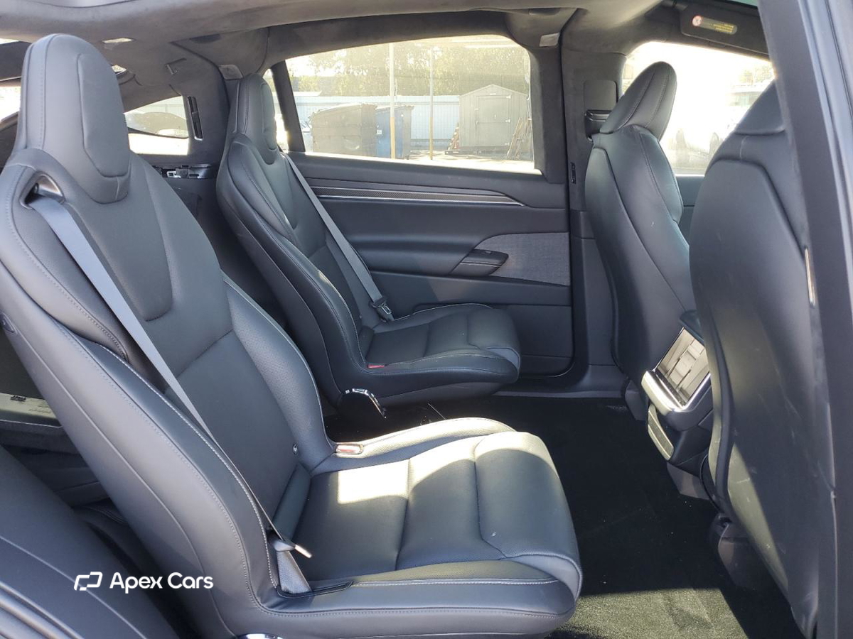 Tesla Model X 2023