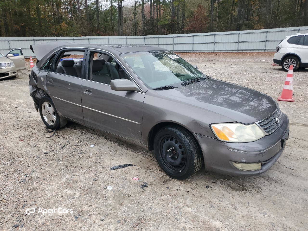 Toyota Avalon 2003