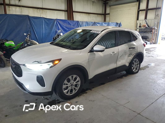Ford Escape 2023 - Image 1 of 13
