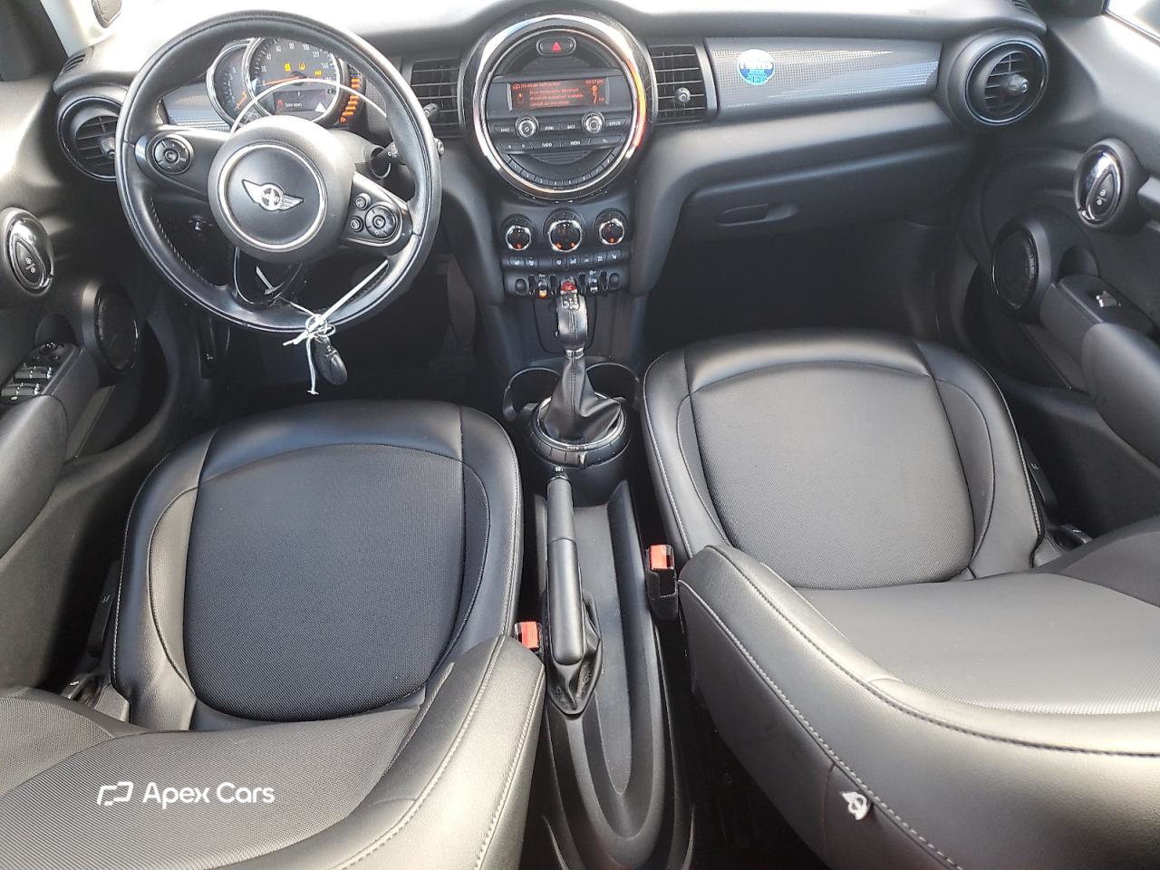 MINI Cooper 2015