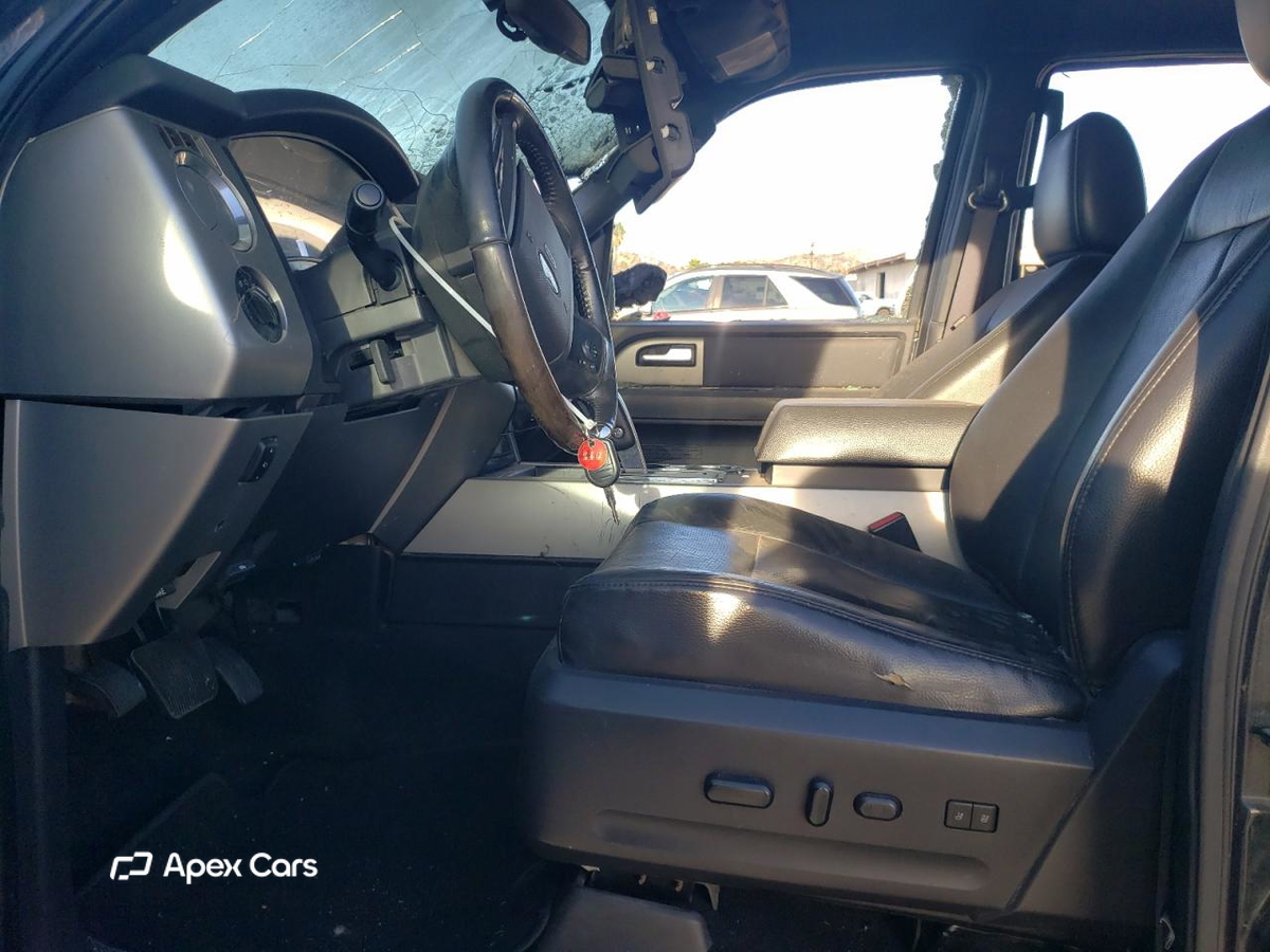 Ford Expedition 2012