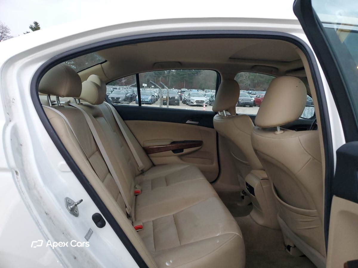 Honda Accord 2011