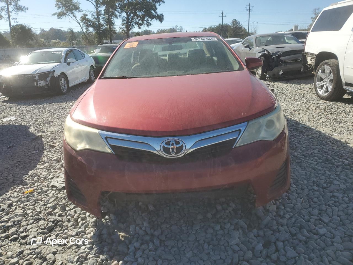Toyota Camry 2012