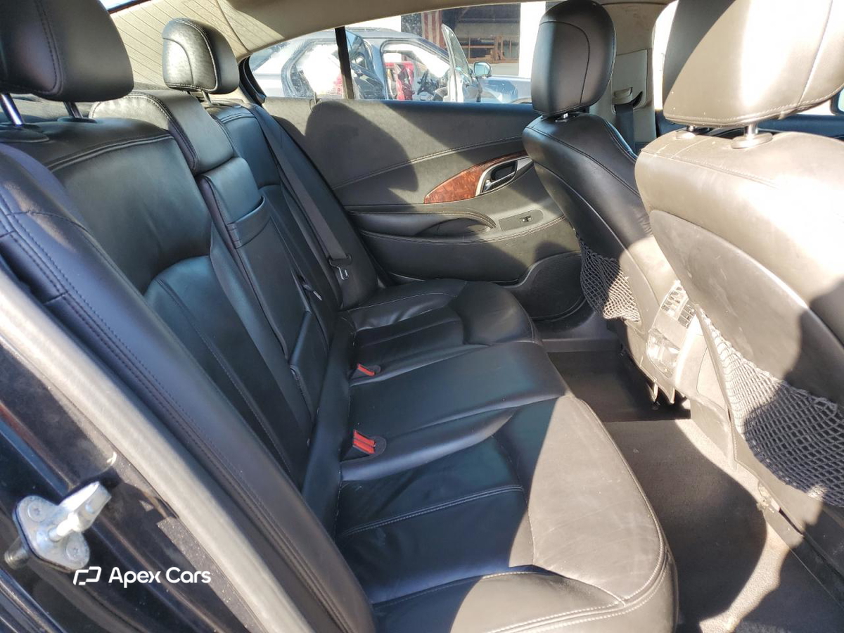 Buick LaCrosse 2012
