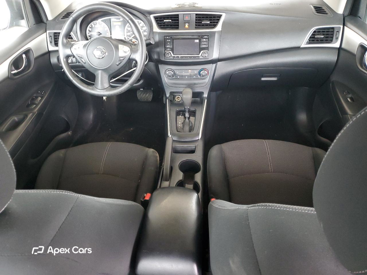 Nissan Sentra 2018