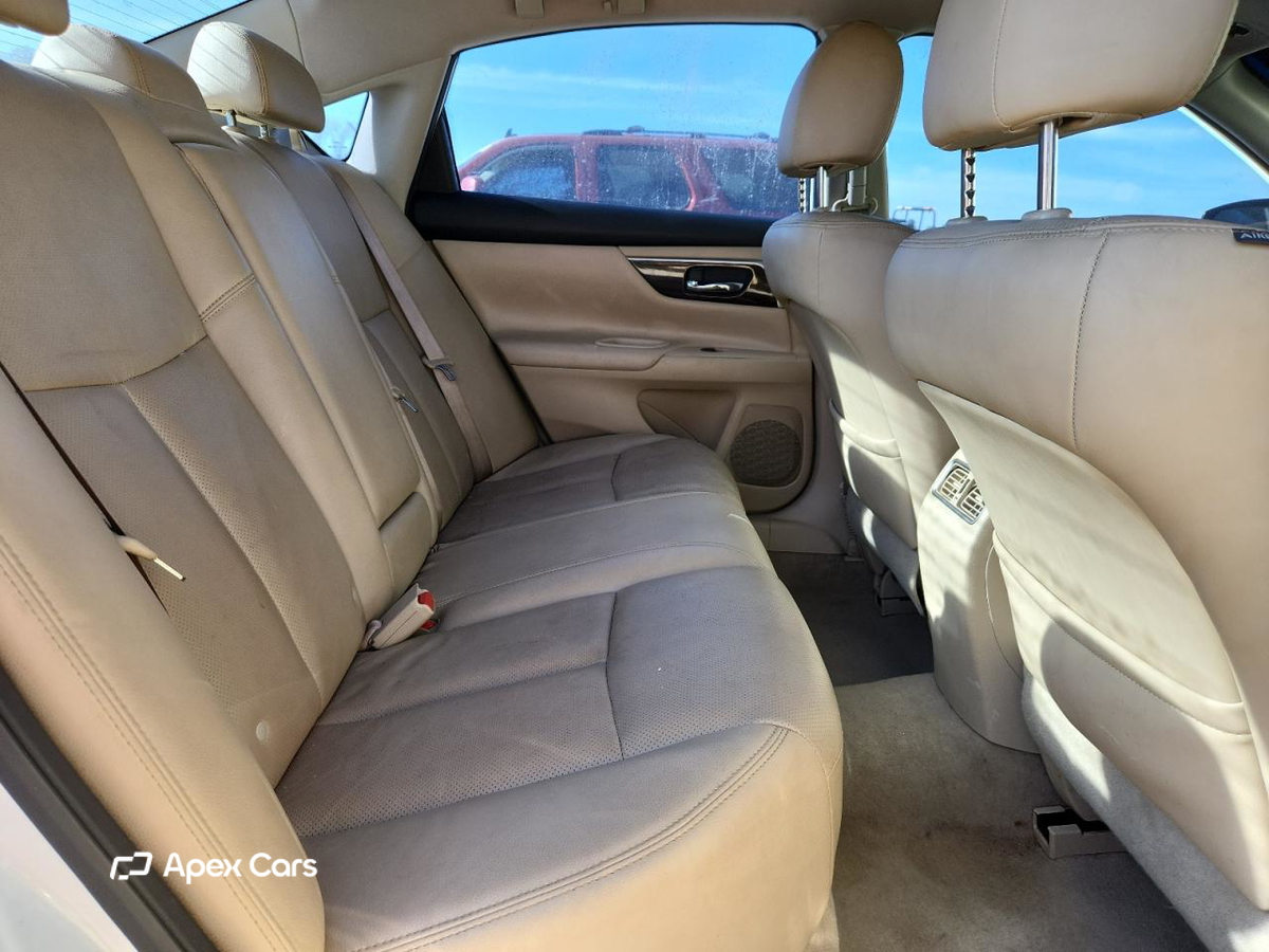 Nissan Altima 2014