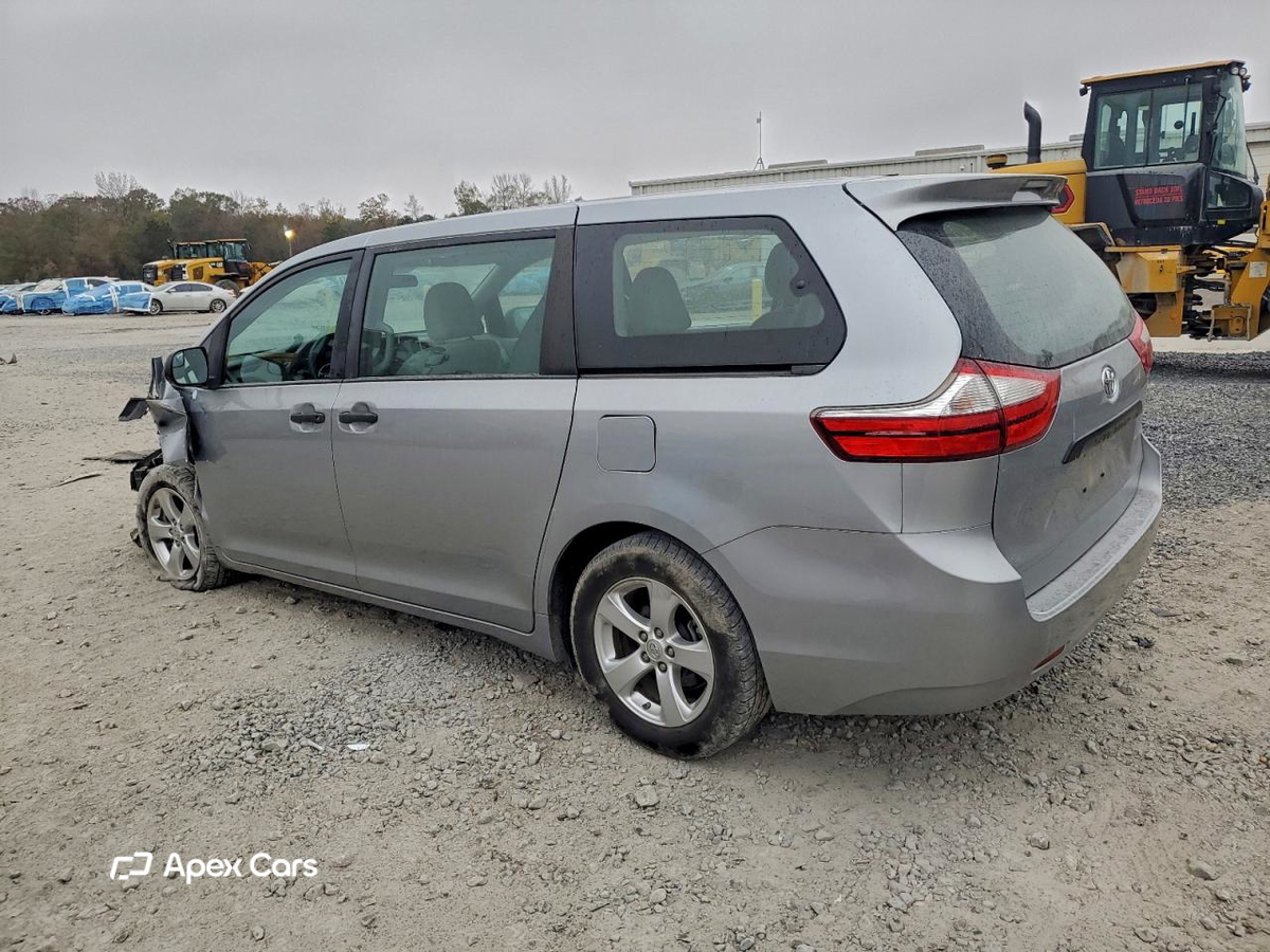 Toyota Sienna 2016
