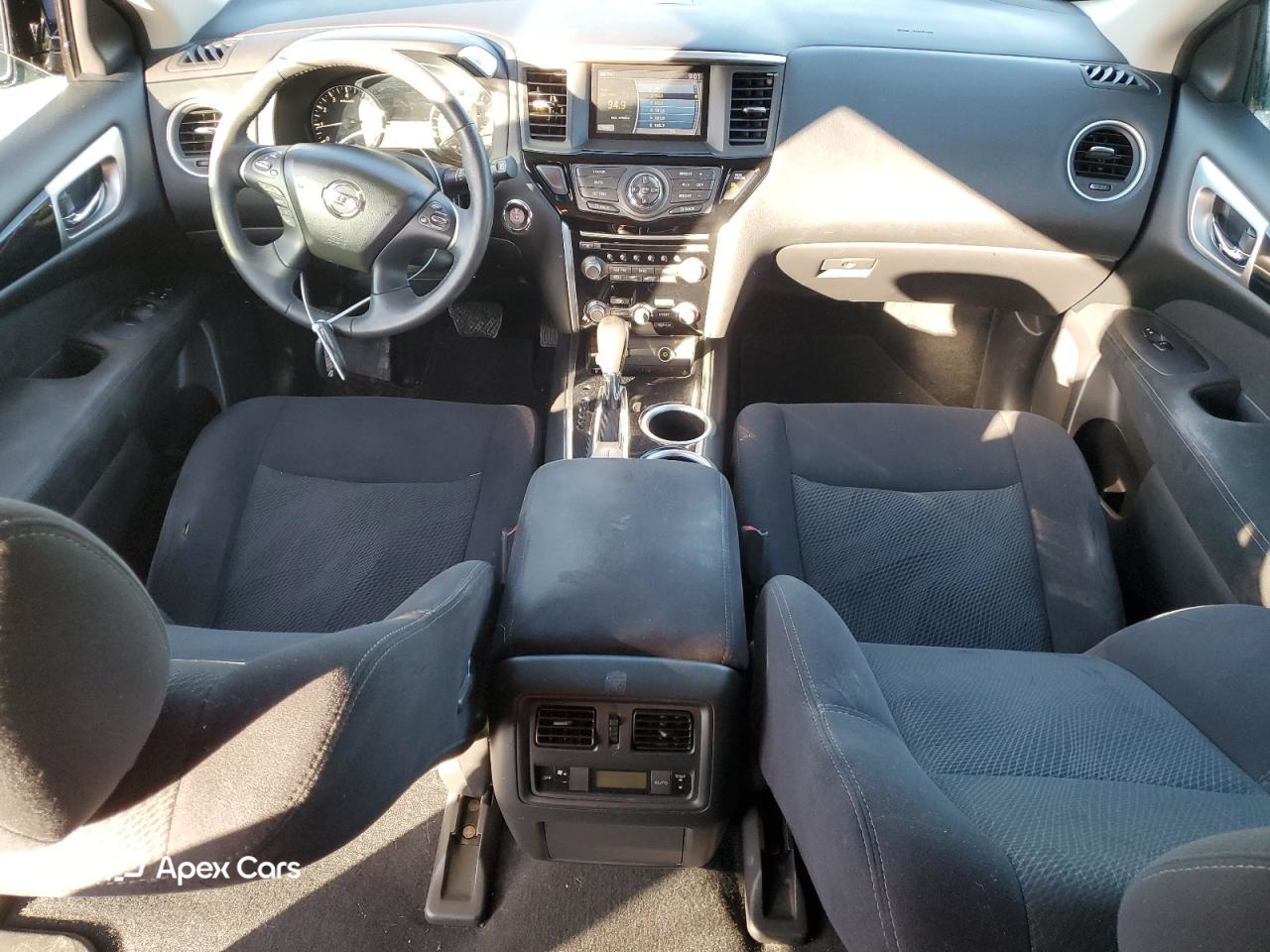 Nissan Pathfinder 2016