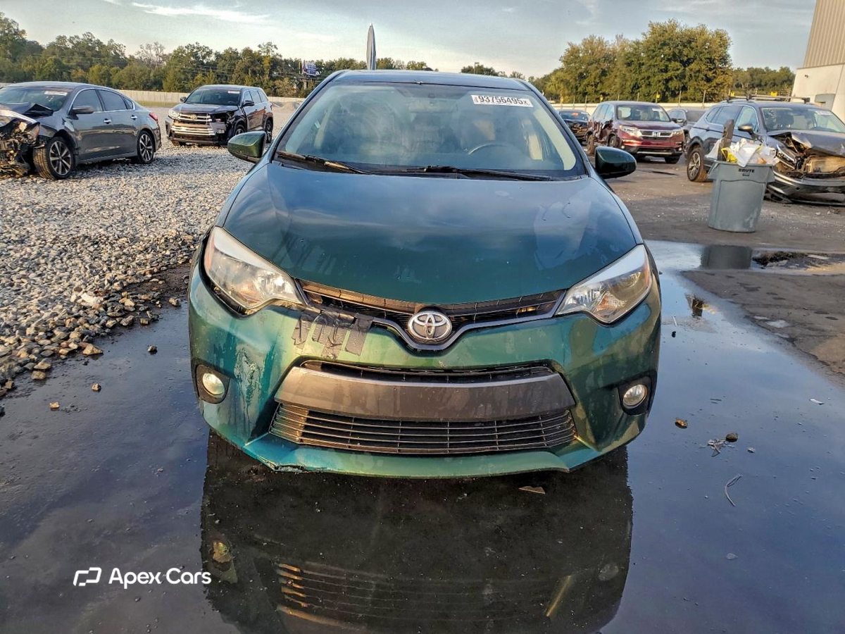 Toyota Corolla 2015