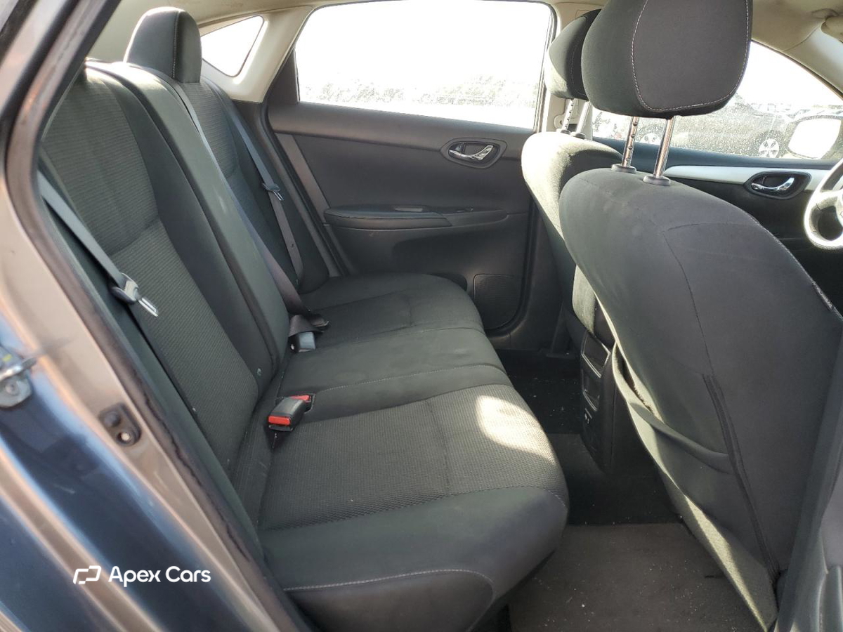 Nissan Sentra 2019