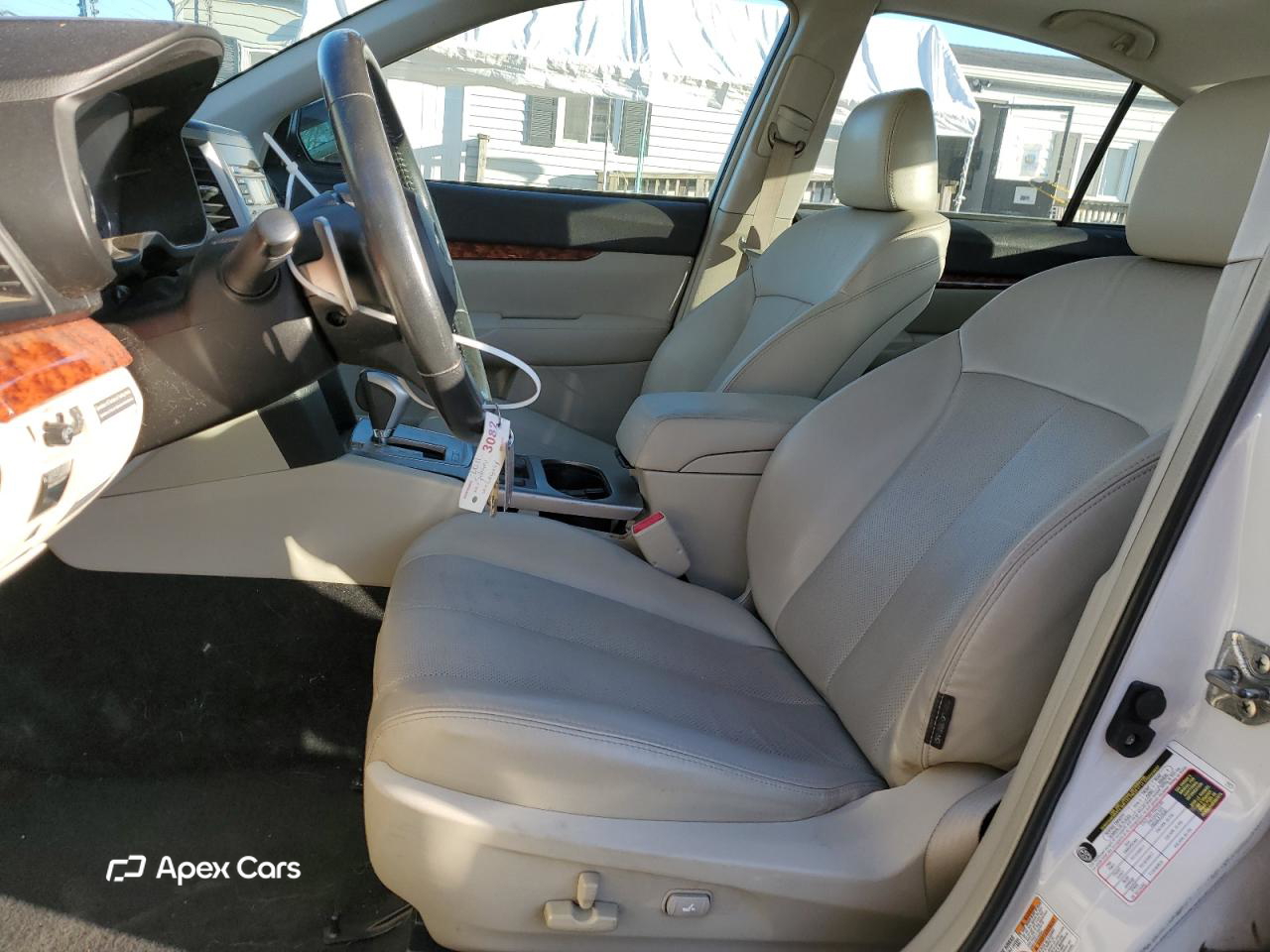 Subaru Legacy 2011