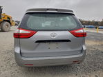 Toyota Sienna 2016