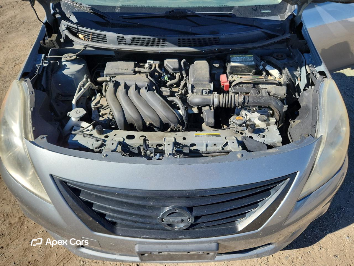 Nissan Versa 2014