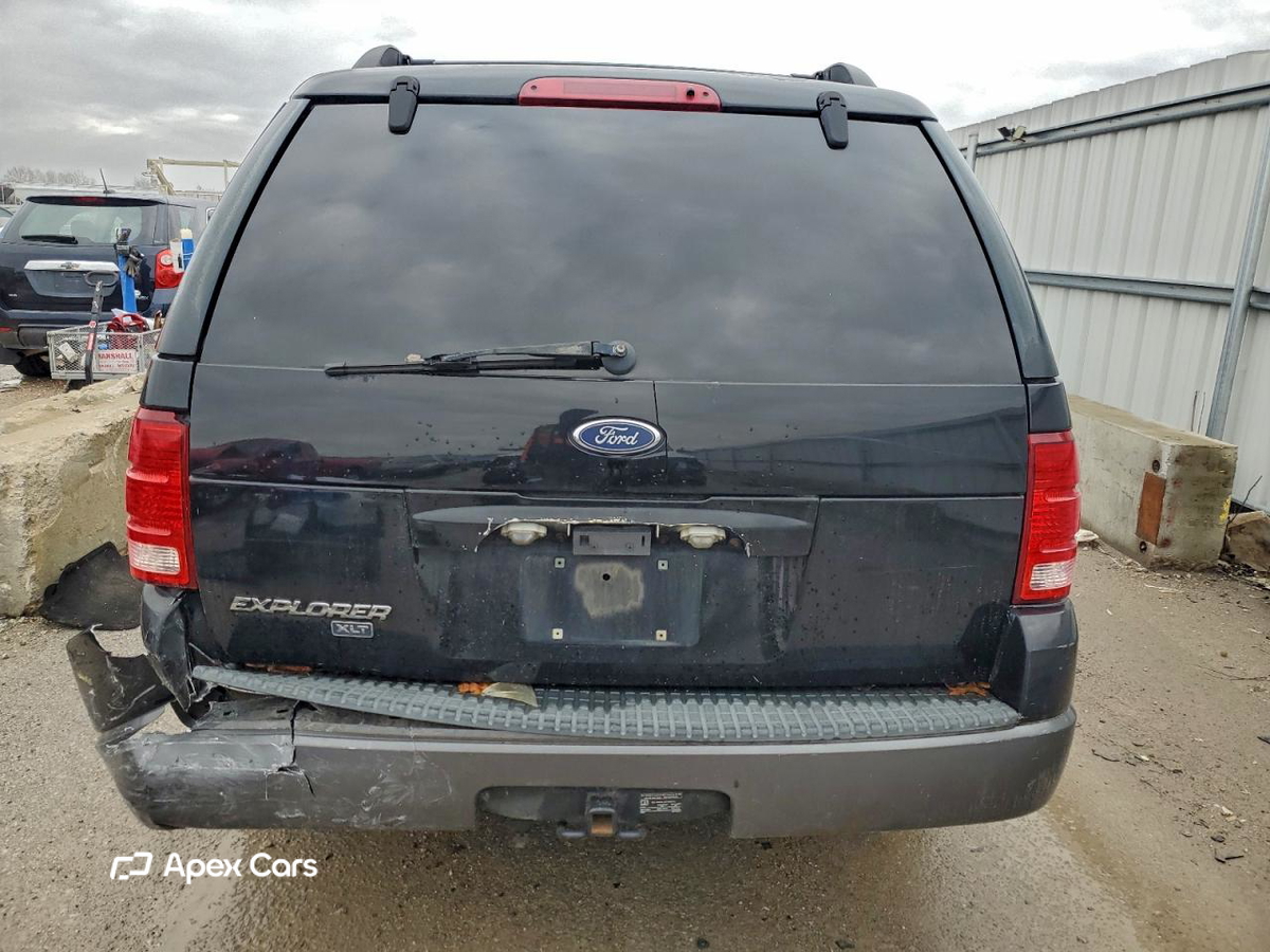 Ford Explorer 2004