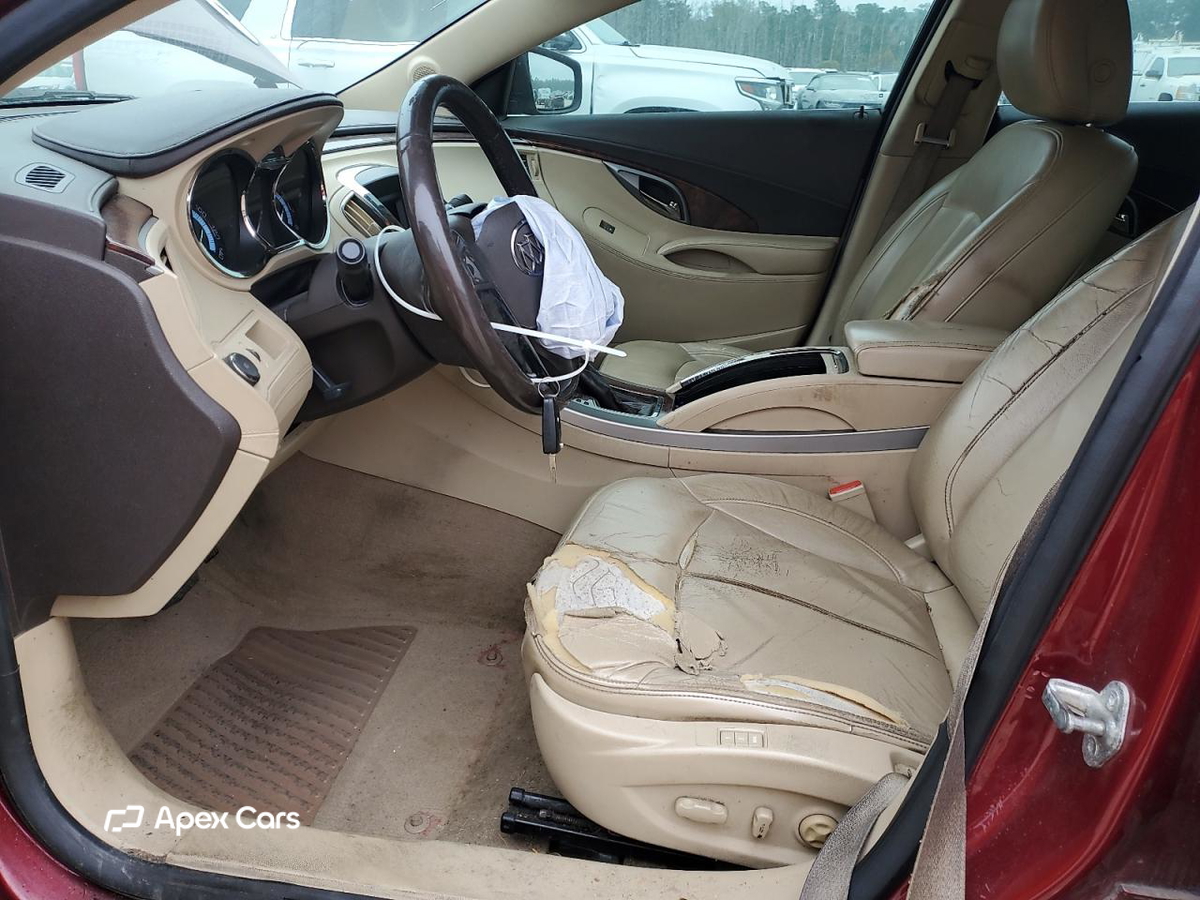 Buick LaCrosse 2011
